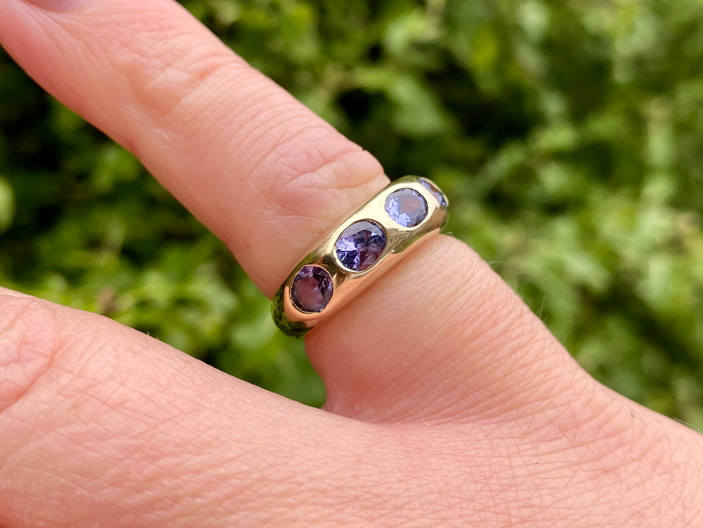 9ct Gold Iolite Ring