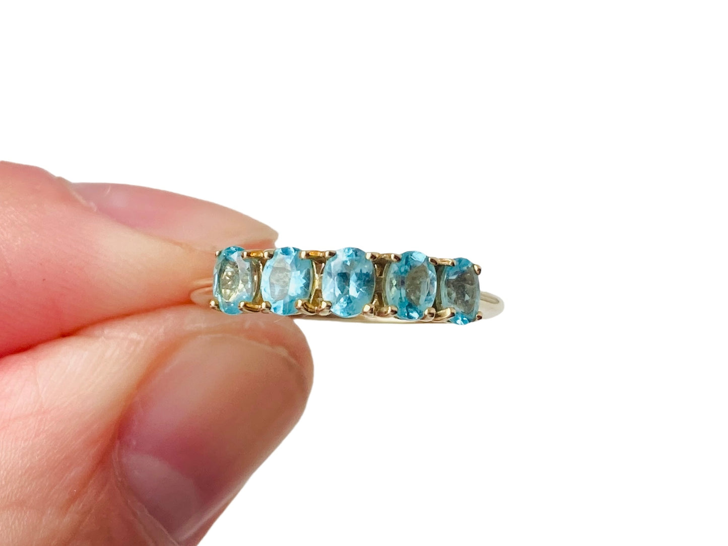 9ct Gold Blue Zircon Ring