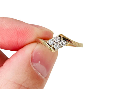 Vintage 9ct Gold Diamond Ring