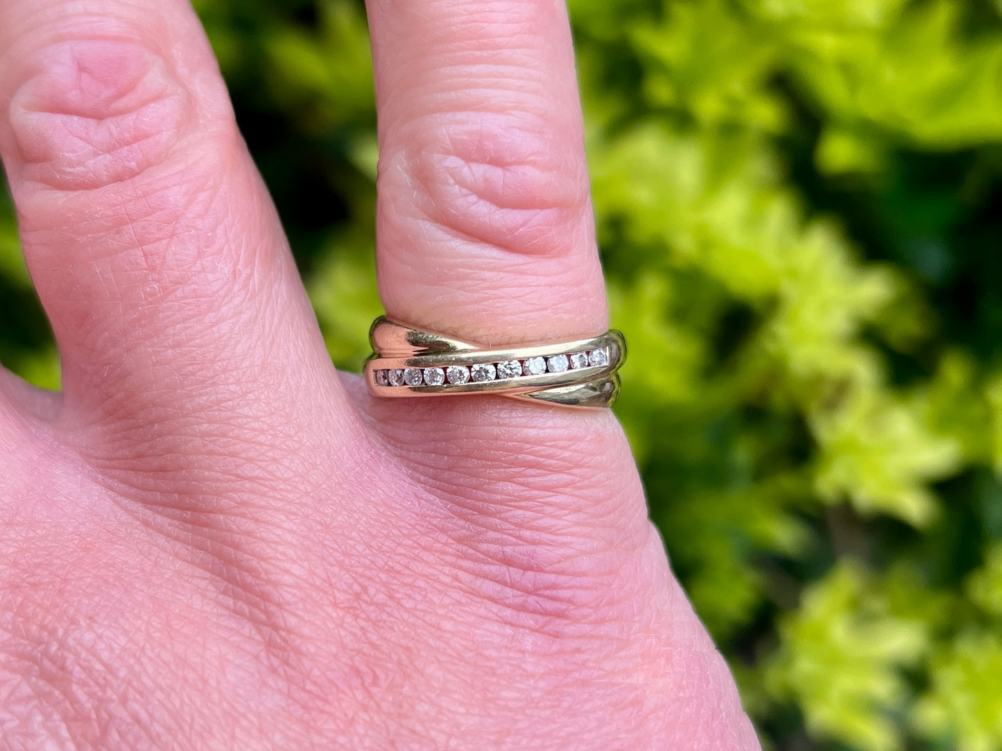 9ct Gold Diamond Crossover Ring