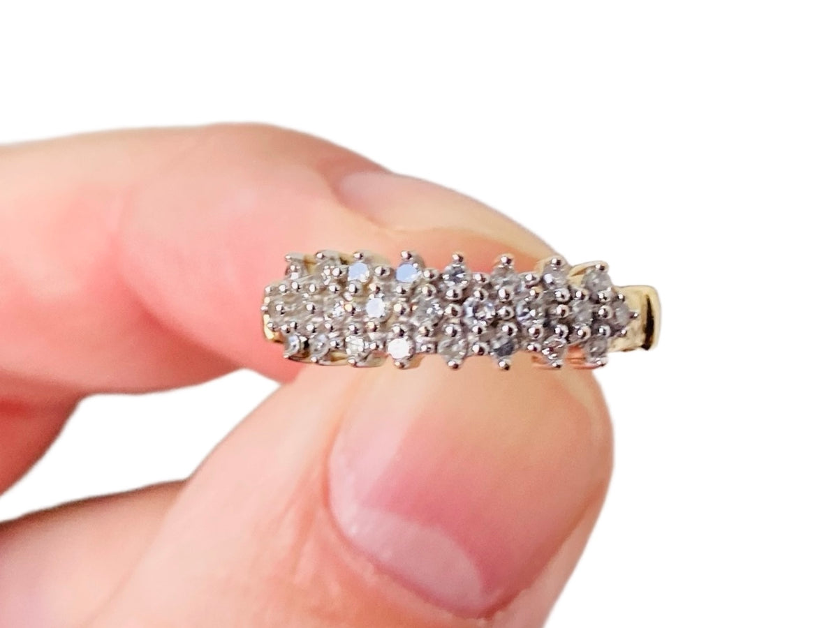 9ct Gold Diamond Ring