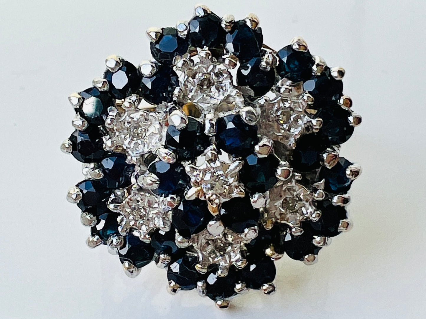 Vintage 9ct Gold Sapphire & Diamond Ring