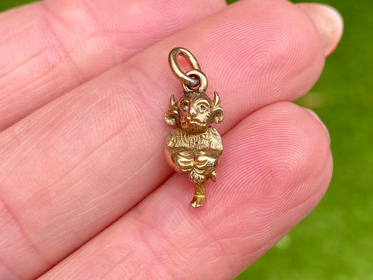 Vintage 9ct Gold Lincoln Imp Diamond Eyes Pendant
