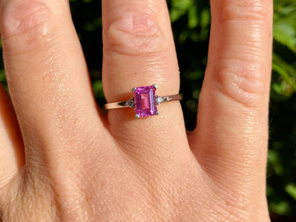 9ct Gold Pink Sapphire & Diamond Ring