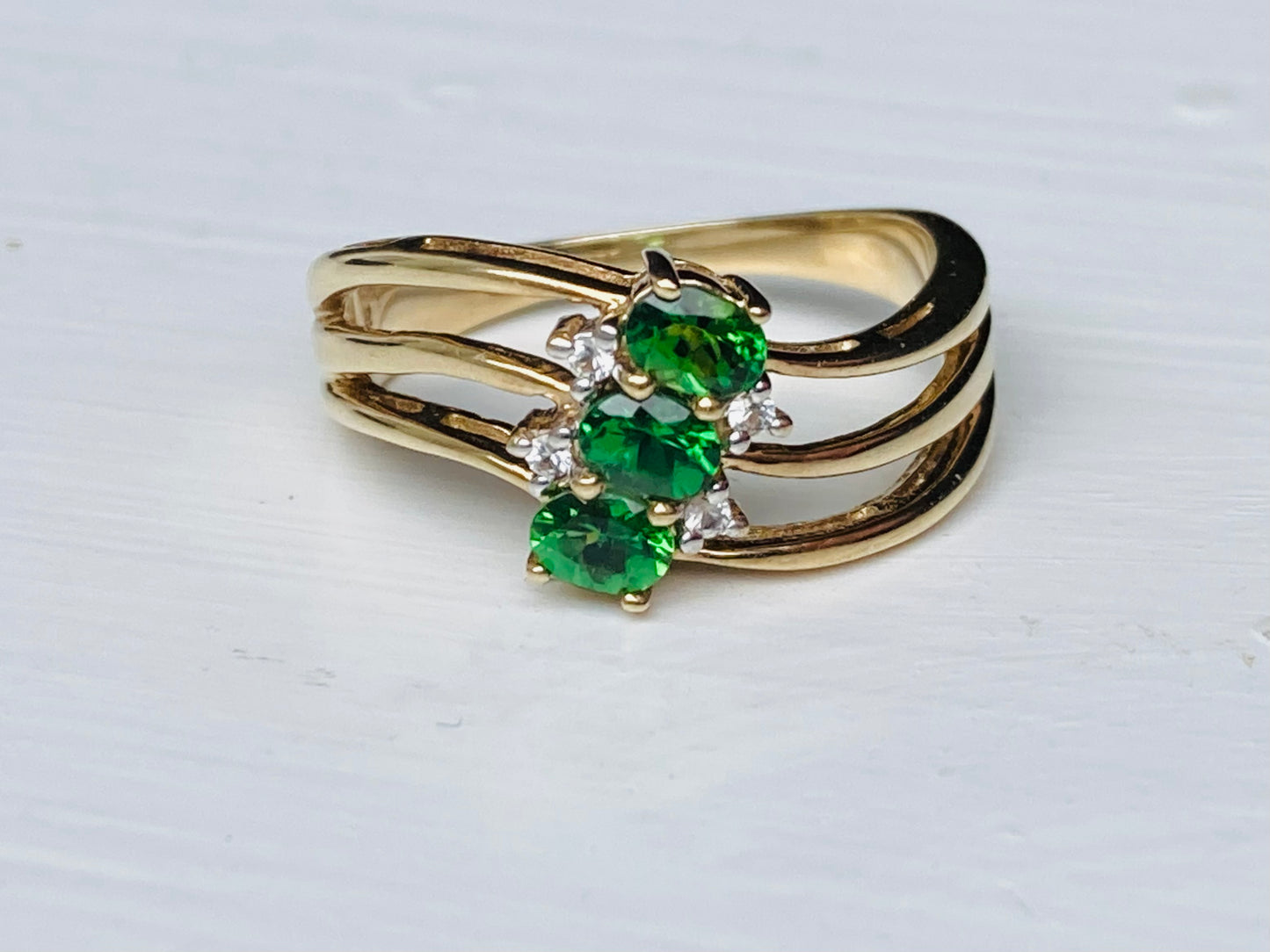 9ct Gold Diopside & Zircon Ring