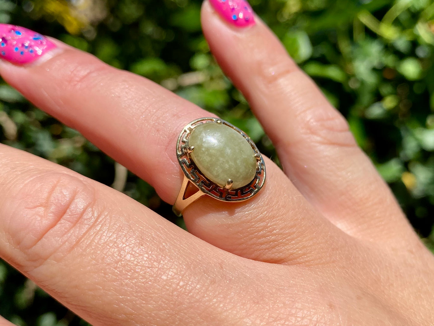 9ct Gold Jade Ring