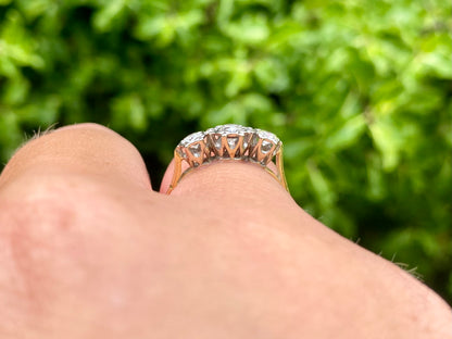 Vintage 18ct Gold Three-Stone Diamond Ring