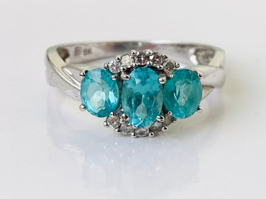 9ct Gold Apatite & Diamond Ring