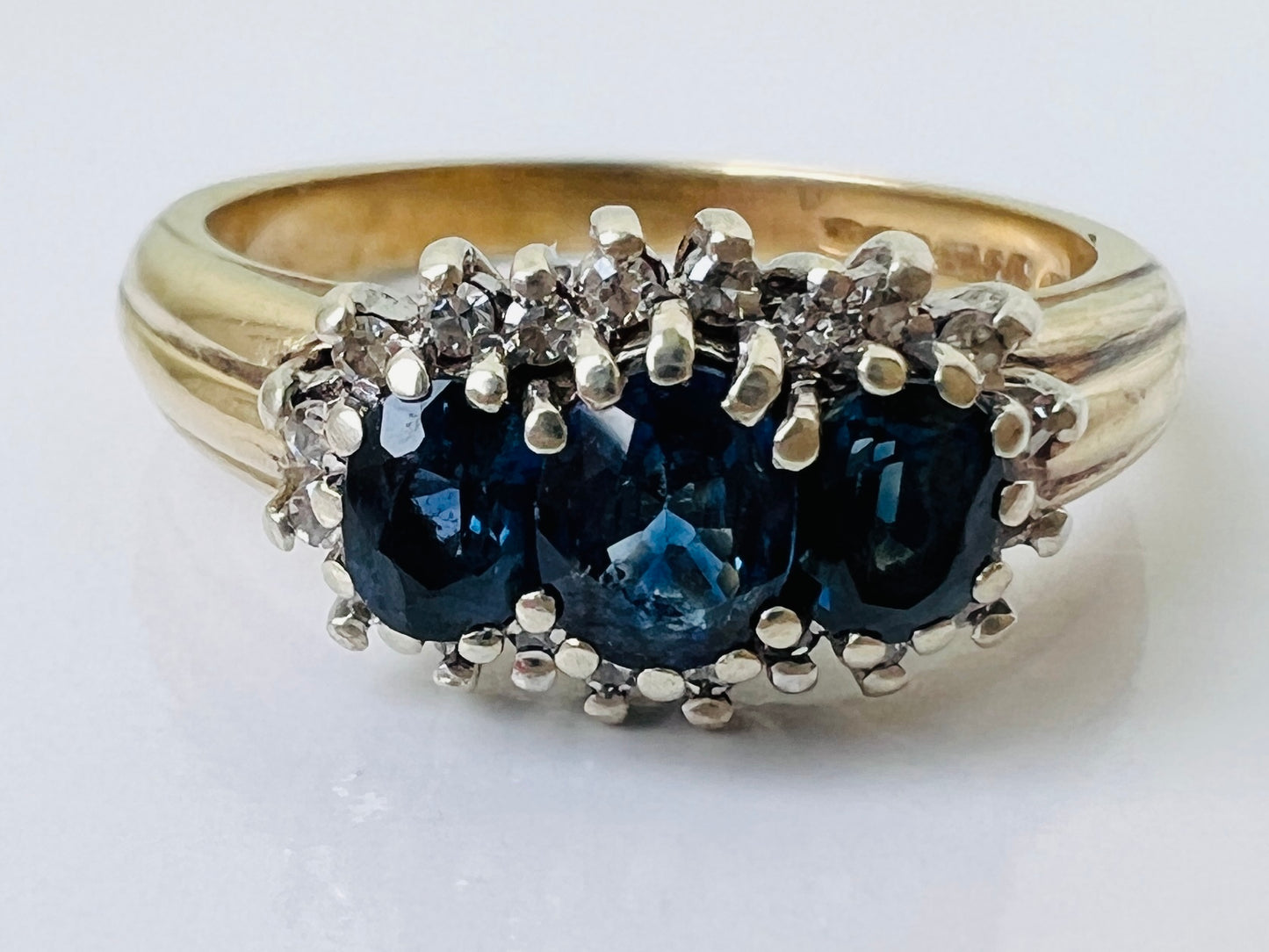 9ct Gold Sapphire & Diamond Ring