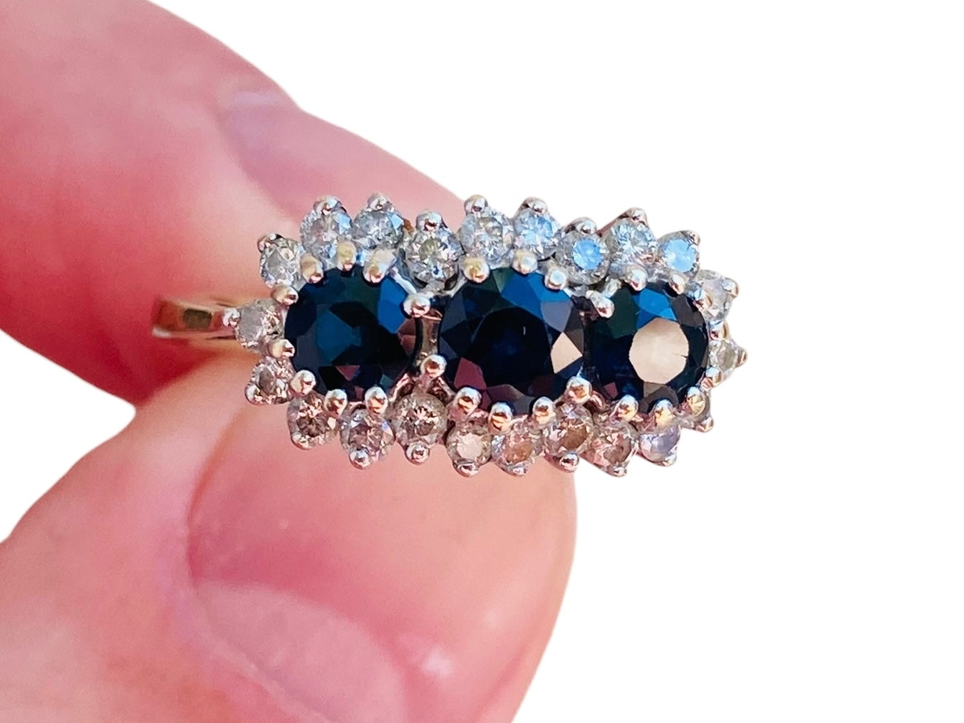 9ct Gold Sapphire & Diamond Ring