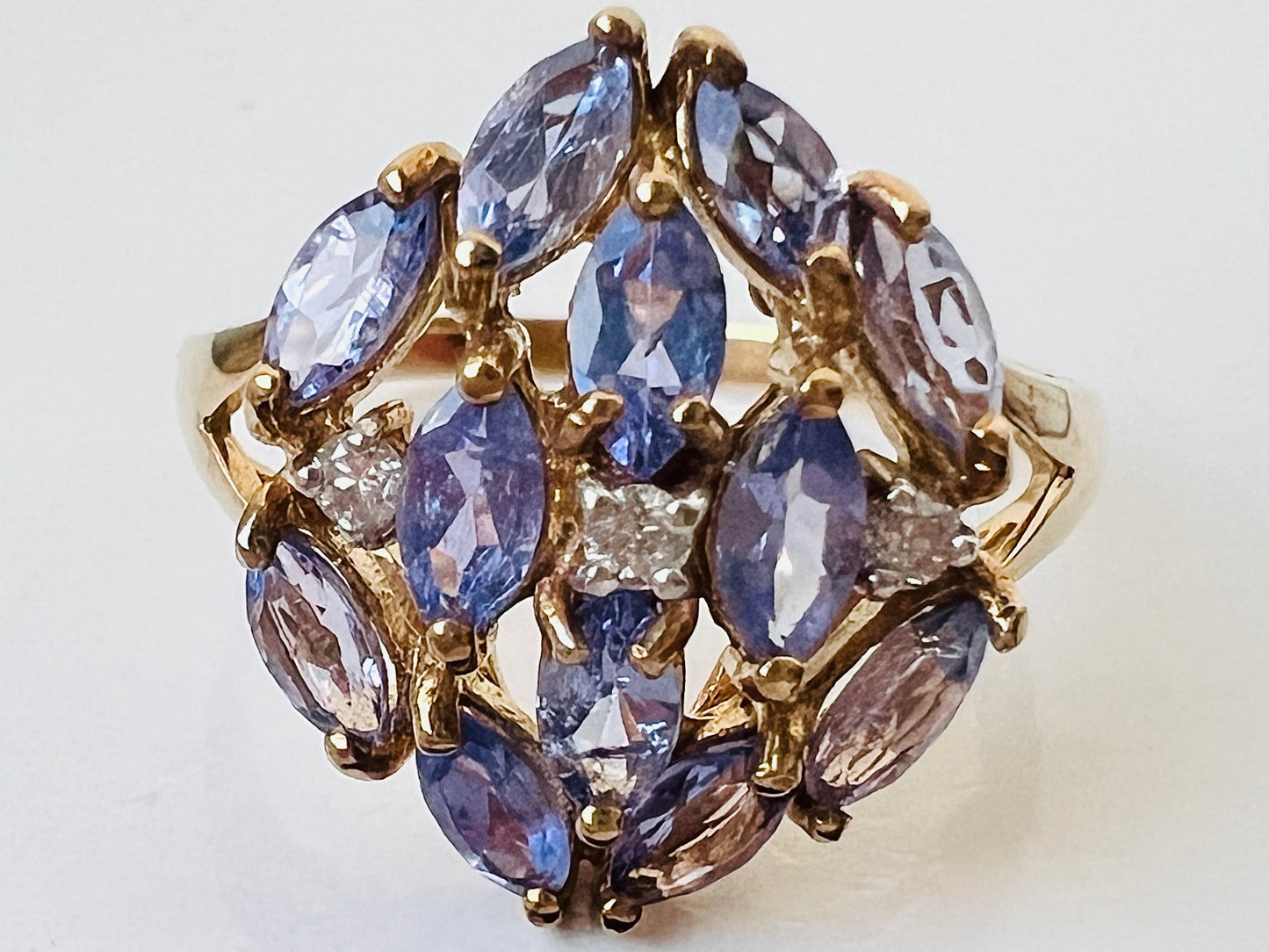9ct Gold Tanzanite & Diamond Ring