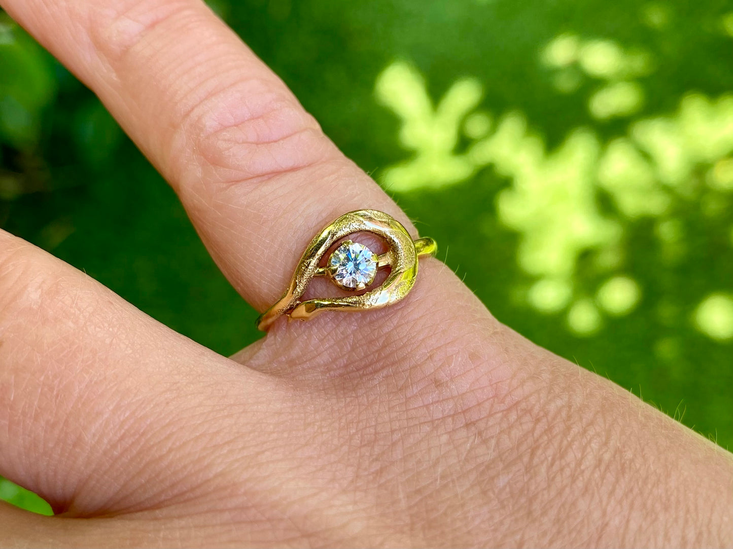 Vintage 18ct Gold Diamond Snake Ring