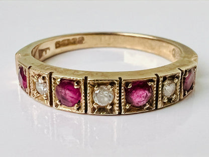 Vintage 9ct Gold Ruby & Diamond Ring