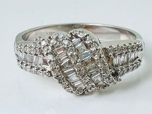 18ct Gold Diamond Ring