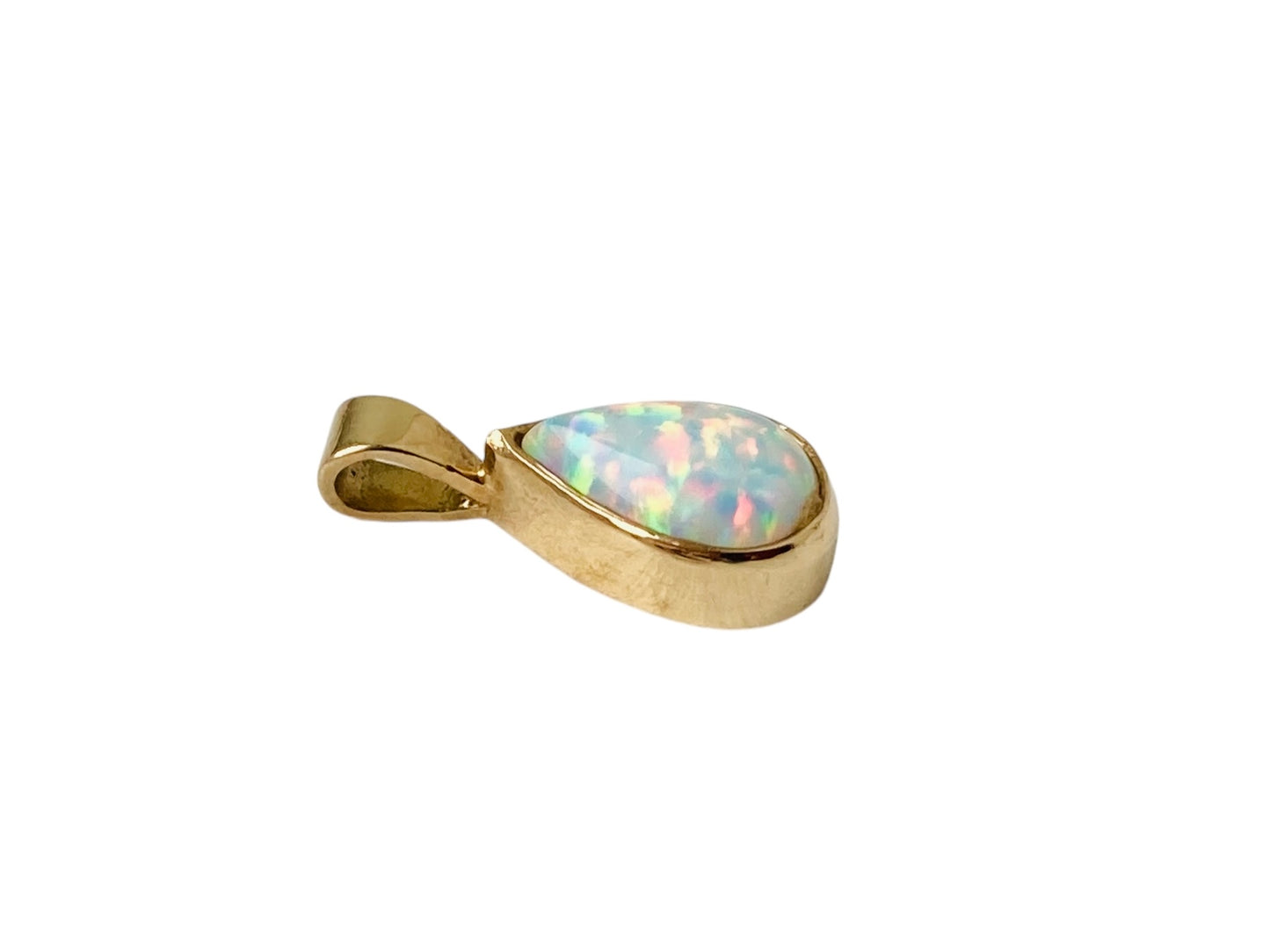 9ct Gold Opal Pendant