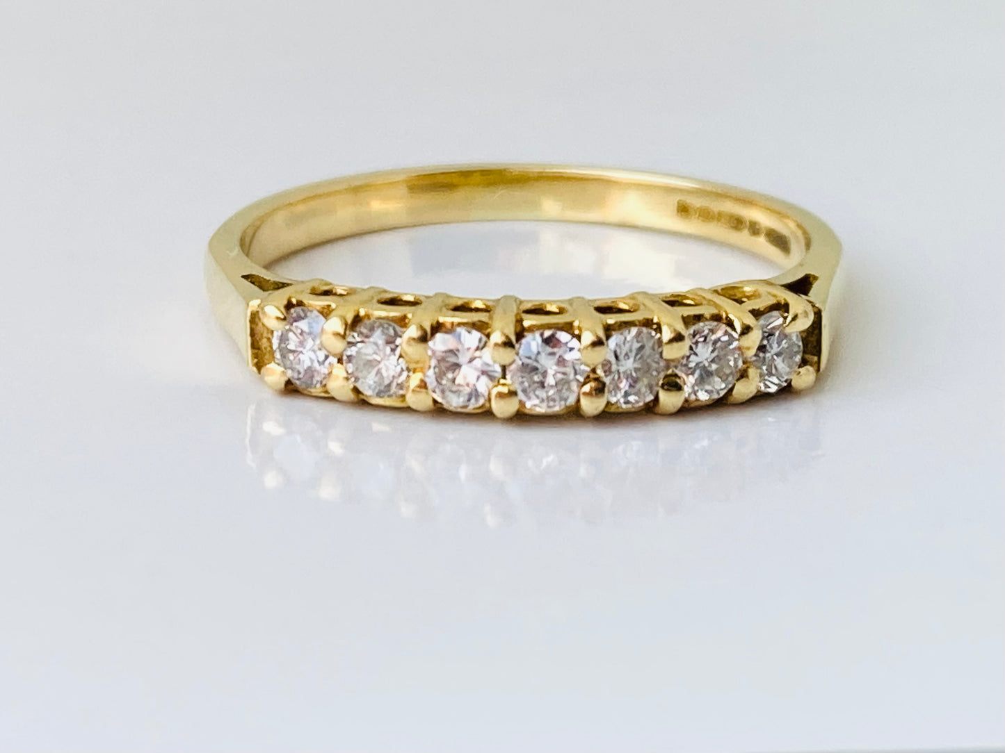 Vintage 18ct Gold Seven-Stone Diamond Ring