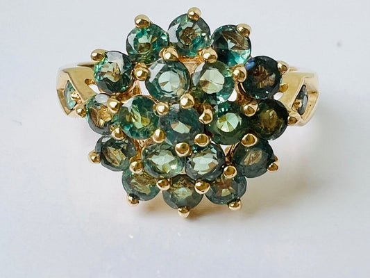 14ct Gold Green Sapphire Ring