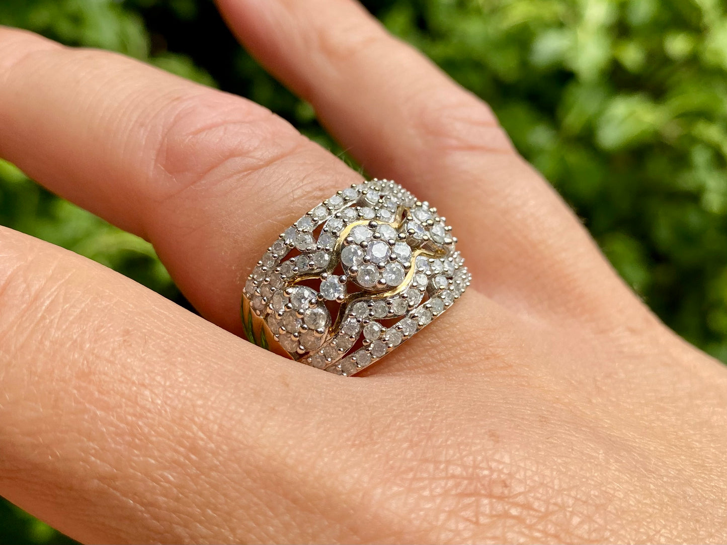 9ct Gold Diamond Ring