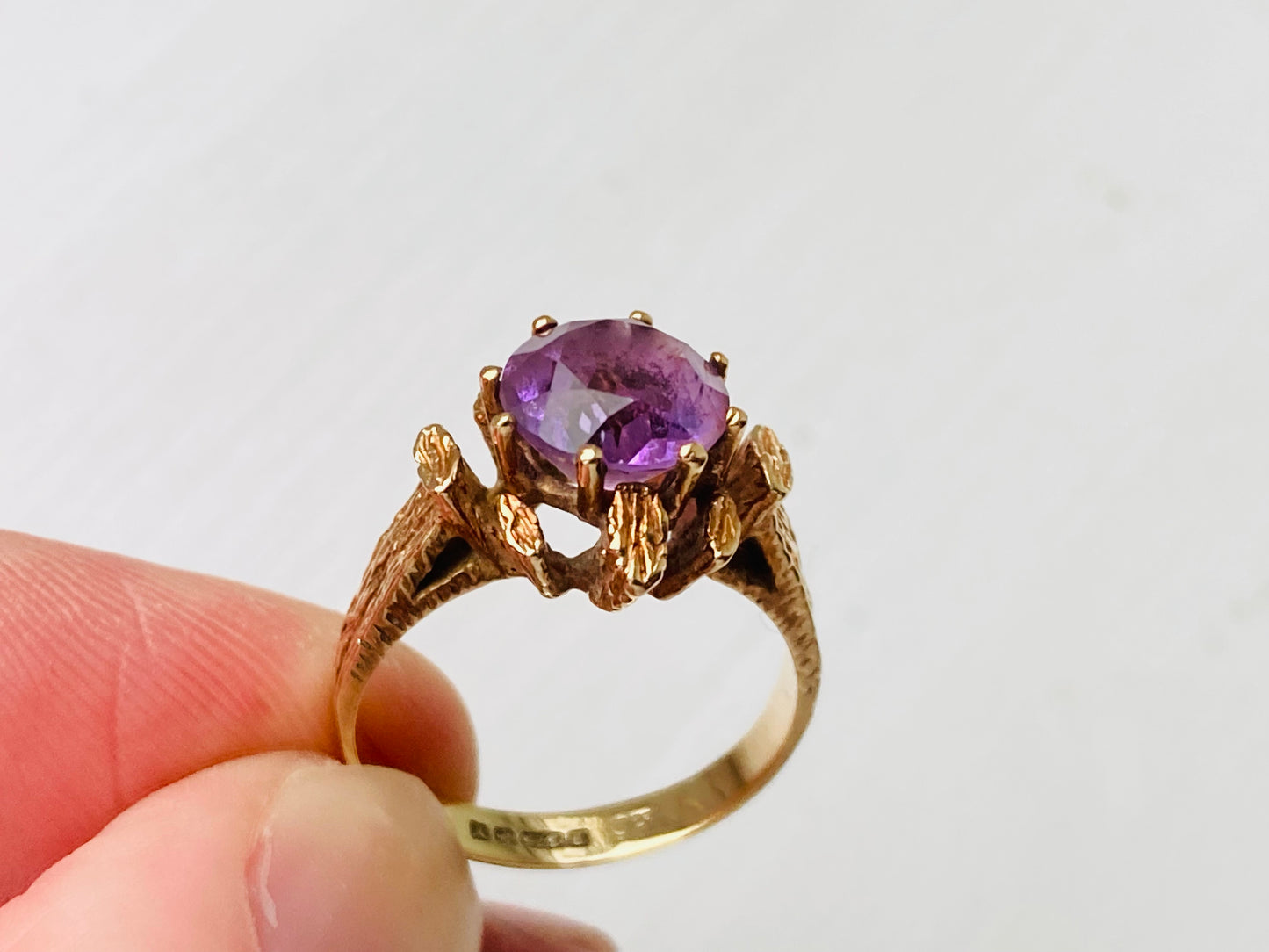 Vintage 9ct Gold Amethyst Ring