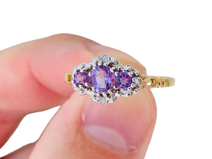9ct Gold Amethyst & Diamond Ring