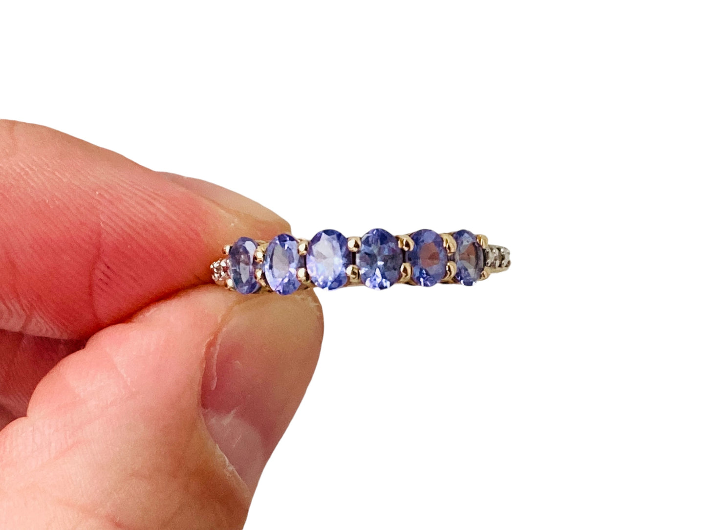 9ct Gold Tanzanite & Diamond Ring