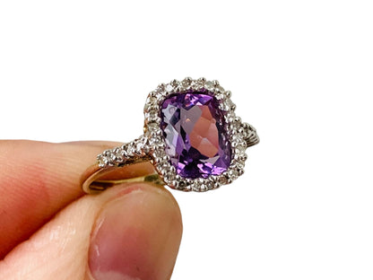 9ct Gold Amethyst & Diamond Ring