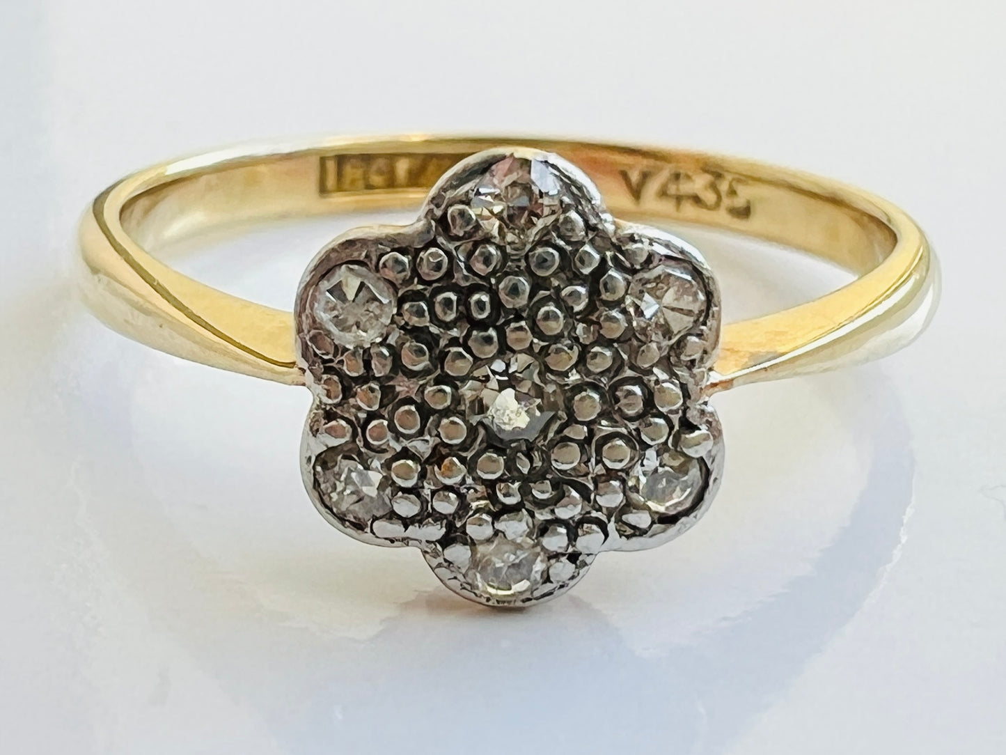 Antique 18ct Gold Diamond Daisy Ring