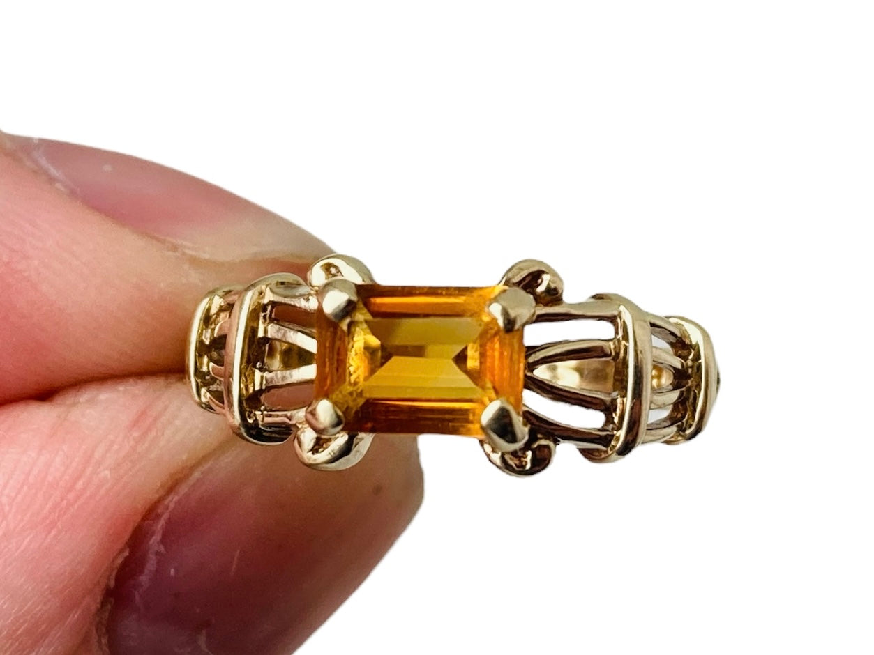 9ct Gold Citrine Ring