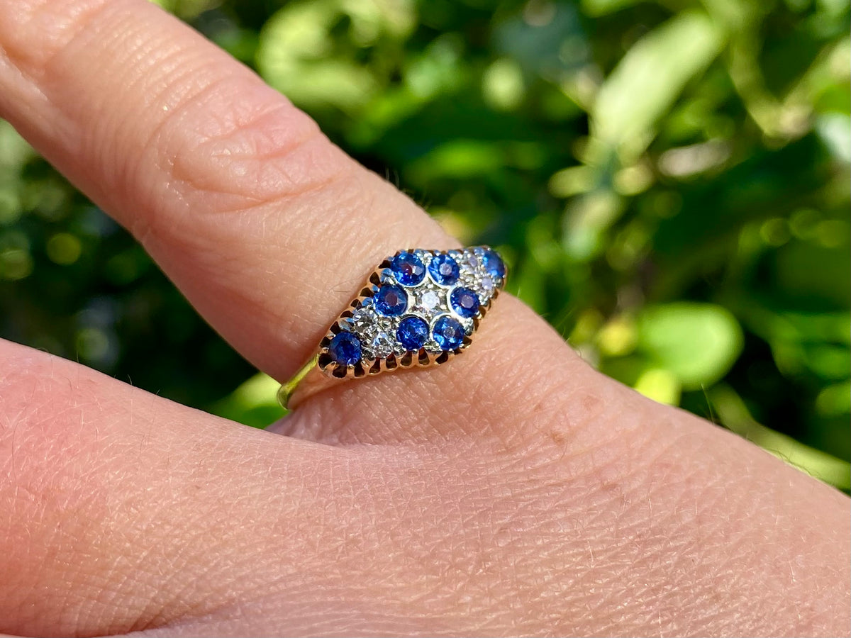 Antique 18ct Gold Sapphire & Diamond Ring