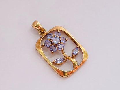 9ct Gold Tanzanite Flower Pendant