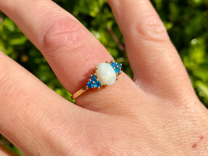 9ct Gold Opal & Apatite ring