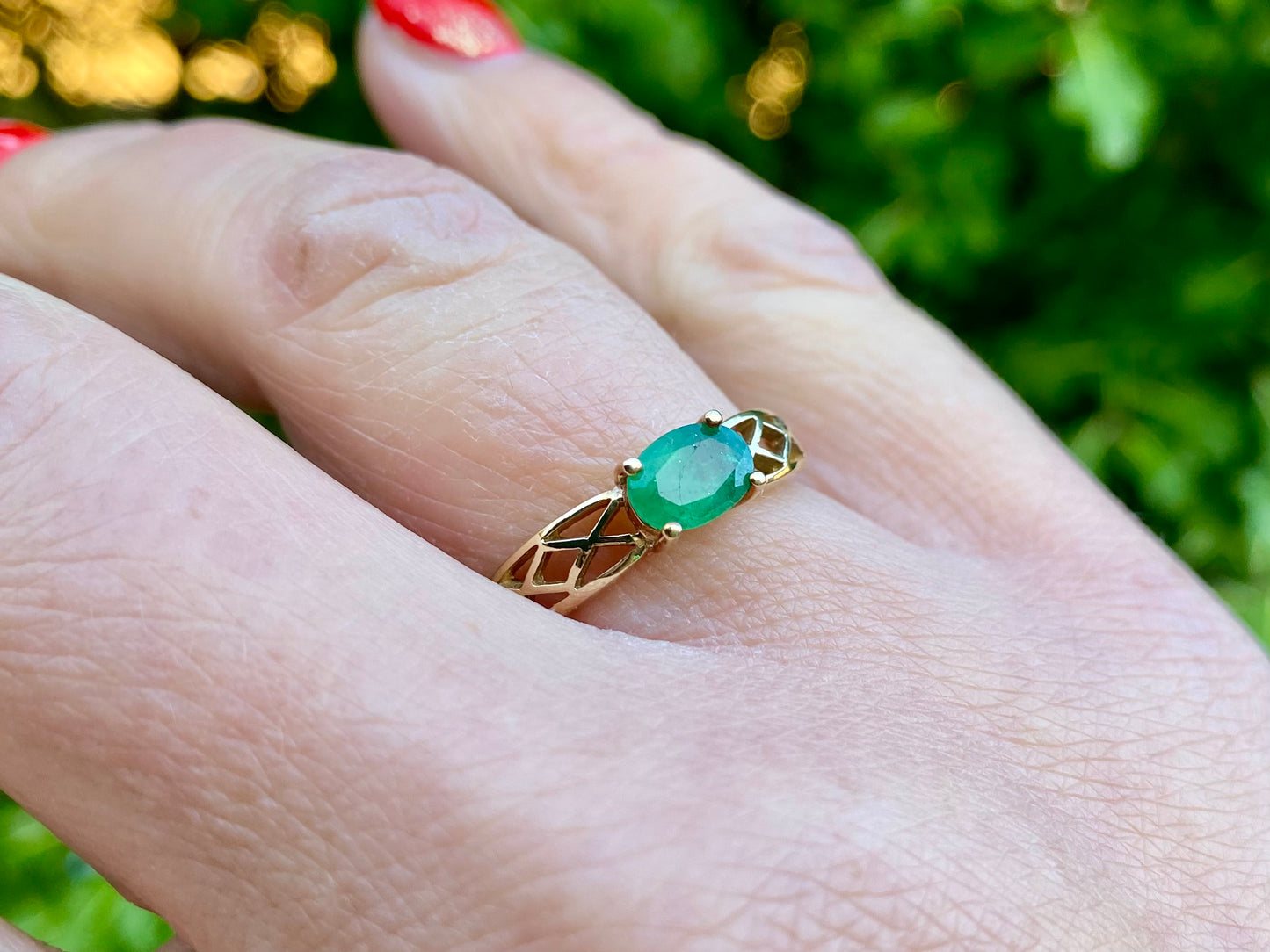 9ct Gold Emerald Ring