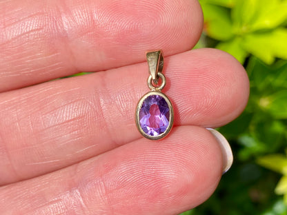 9ct Gold Amethyst Pendant