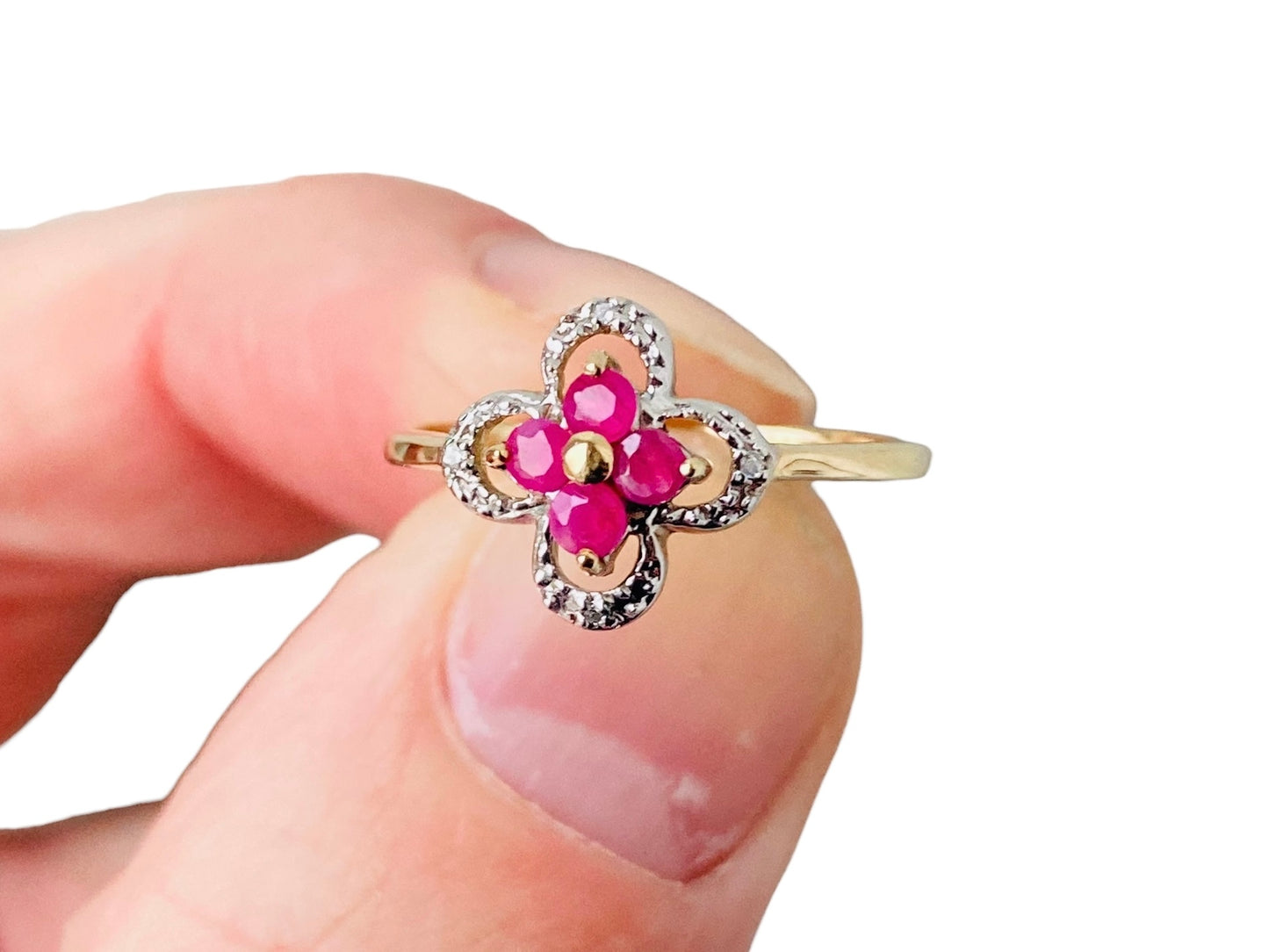 9ct Gold Ruby & Diamond Ring
