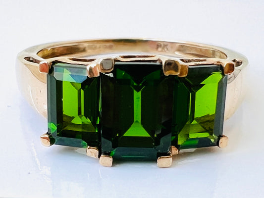 9ct Gold Diopside Ring