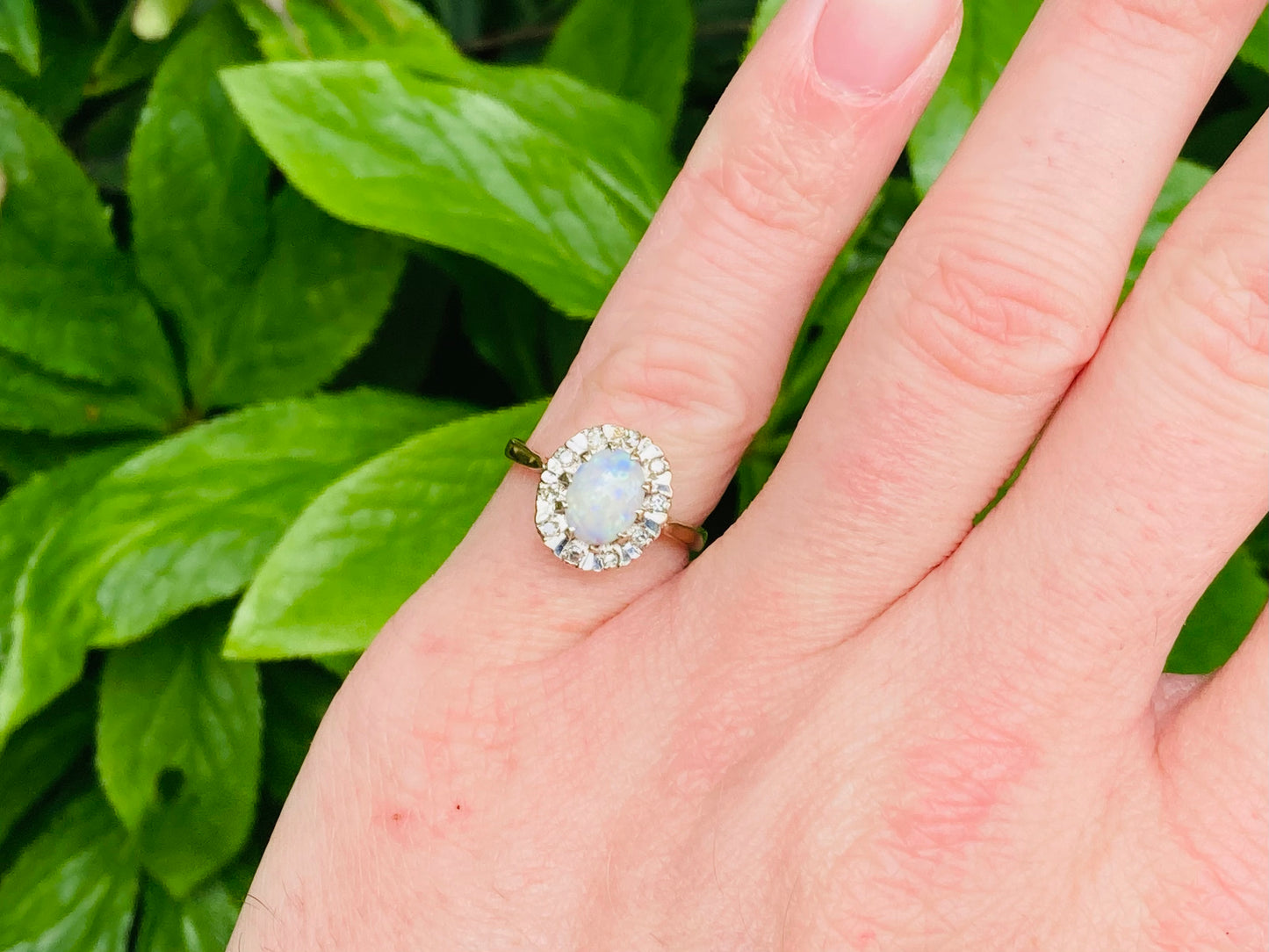 Vintage 9ct Gold Opal & Diamond Ring