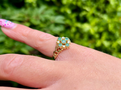 Vintage 18ct Gold Emerald & Diamond Ring