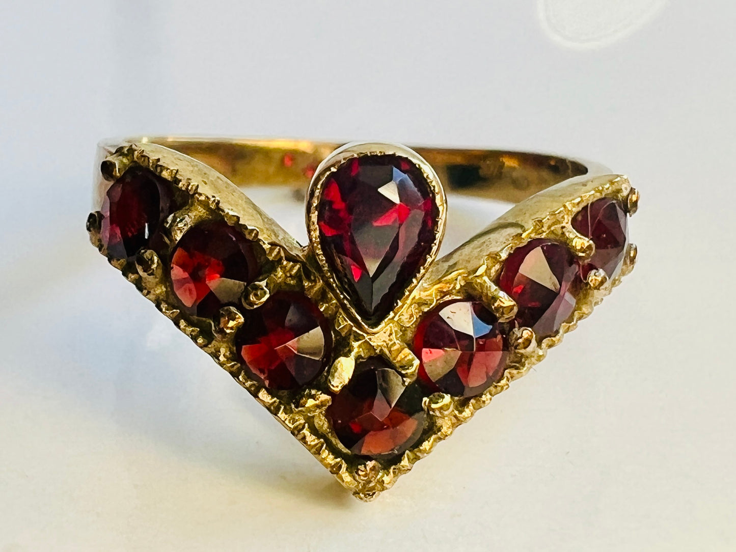 9ct Gold Wishbone / Chevron Garnet Ring