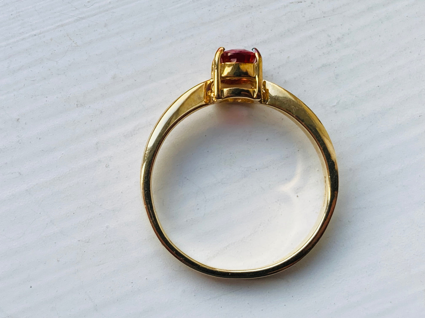 9ct Gold Red Sapphire Ring