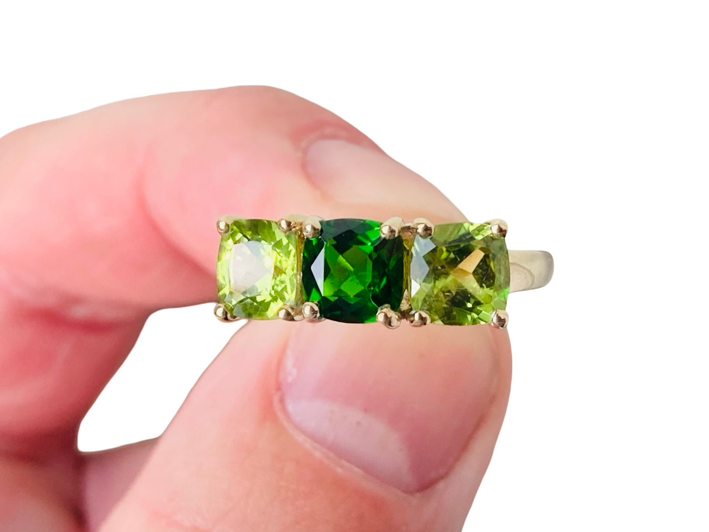 9ct Gold Peridot & Diopside Ring