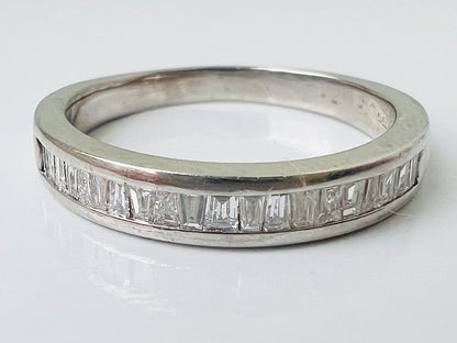 18ct Gold Diamond Ring
