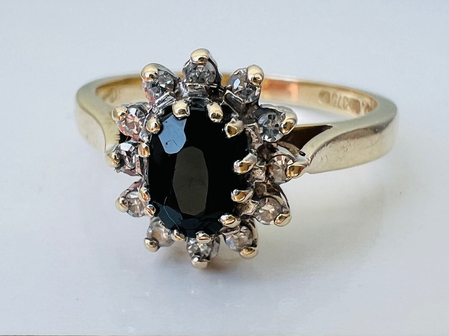 9ct Gold Sapphire & Diamond Ring