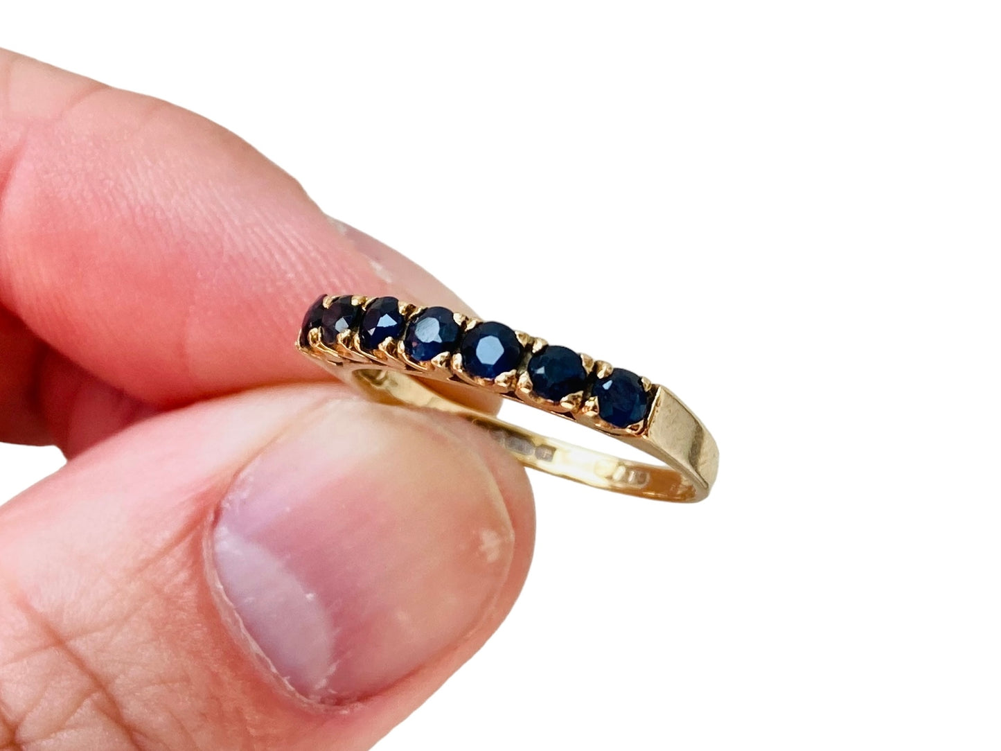 Vintage 9ct Gold Sapphire Ring