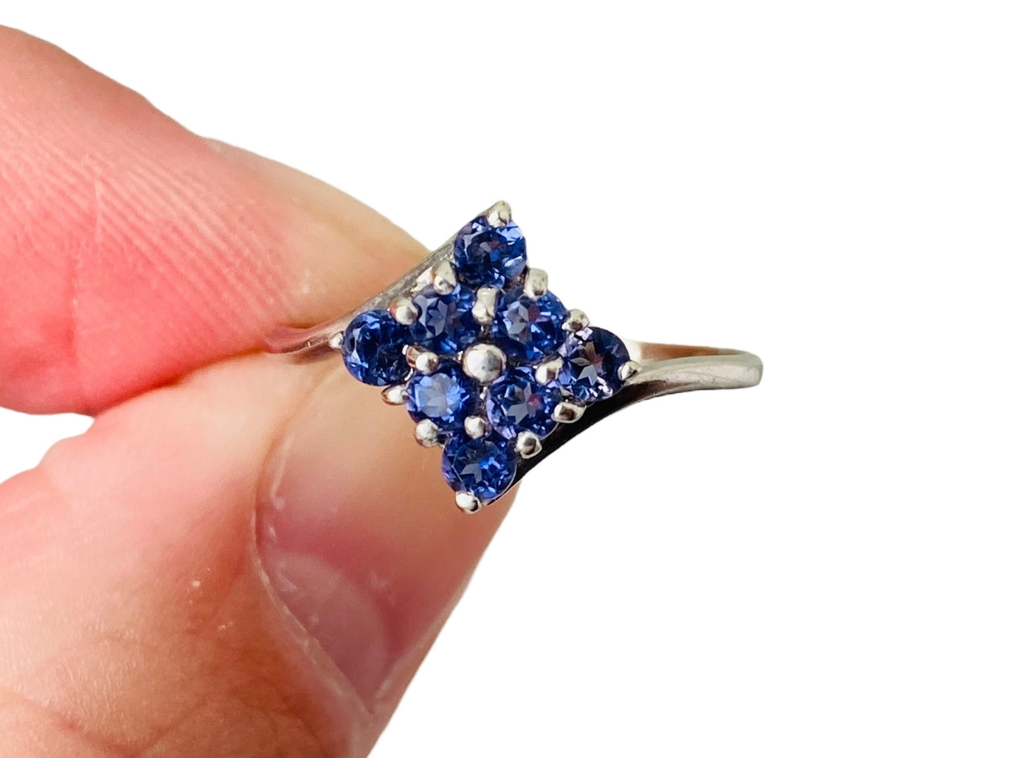 9ct Gold Tanzanite Ring