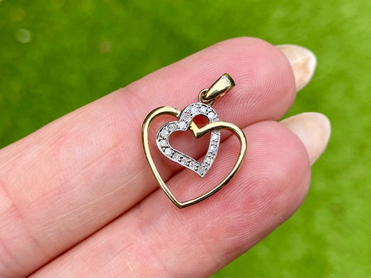 9ct Gold Diamond Heart Pendant