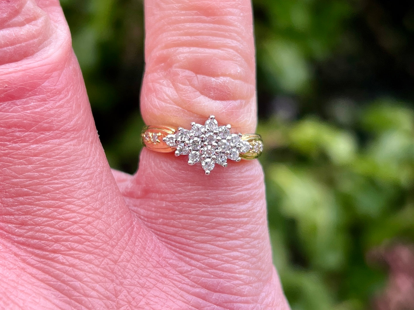 Vintage 18ct Gold Diamond Ring
