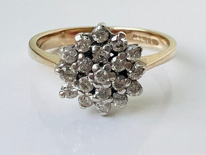 Vinatge 9ct Gold Diamond Ring