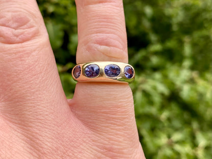 9ct Gold Iolite Ring