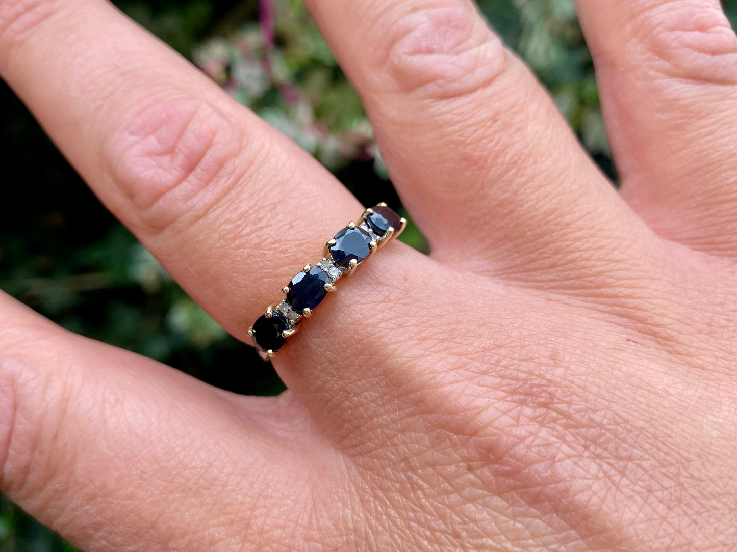 9ct Gold Sapphire & Diamond Ring