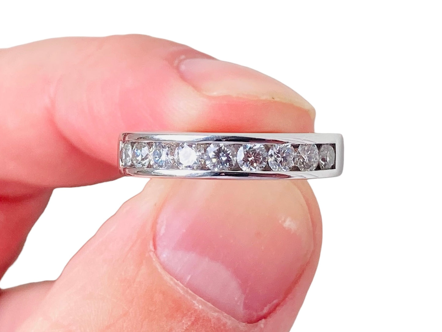 18ct Gold Nine-Stone Diamond Ring